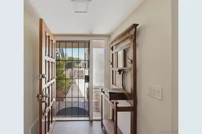  17453 Plaza Cerado #105, San Diego, CA 92128 - Photo 5