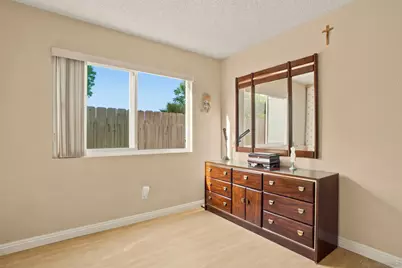  833 W Chase, El Cajon, CA 92020 - Photo 15