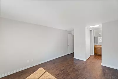  2909 Cowley Way #L, San Diego, CA 92117 - Photo 7