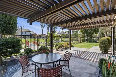  1260 N Lighthouse, Anaheim, CA 92801 - Photo 27