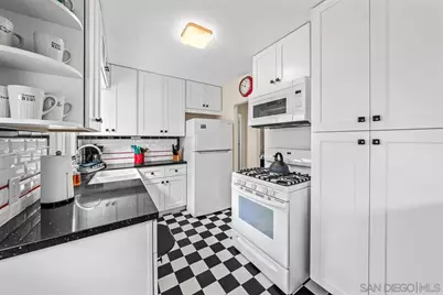  716 Dover, San Diego, CA 92109 - Photo 3