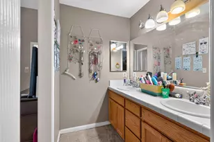 4 Vaquero, Oroville, CA 95965 - Photo 23