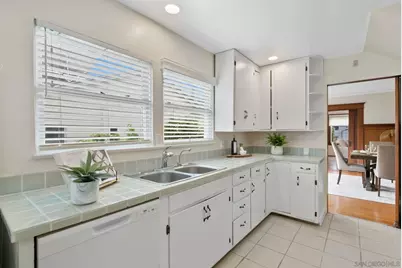  4679 Vista St, San Diego, CA 92116 - Photo 13