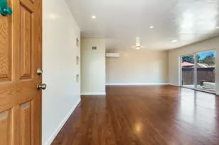 2533 Calle Tres Lomas, San Diego, CA 92139 - Photo 3