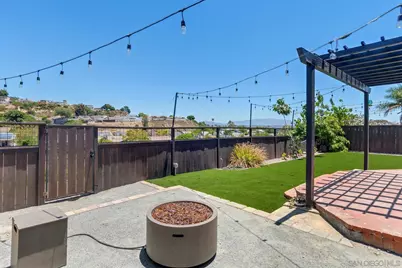  2533 Calle Tres Lomas, San Diego, CA 92139 - Photo 27