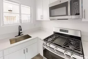 1007-1017 Hornblend St, San Diego, CA 92109 - Photo 5