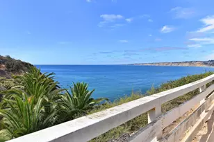 7979 Prospect Pl, La Jolla, CA 92037 - Photo 21