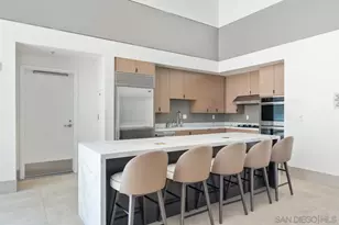 645 Front St, San Diego, CA 92101 - Photo 69