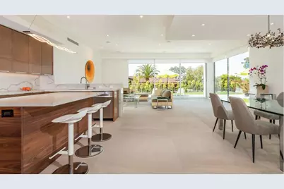  8665 Glenwick Ln, La Jolla, CA 92037 - Photo 11