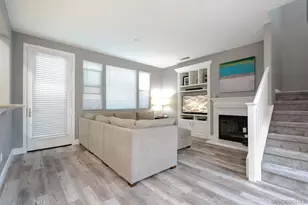 10547 Hollingsworth Way, San Diego, CA 92127 - Photo 3