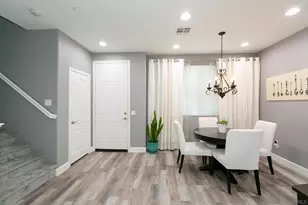10547 Hollingsworth Way, San Diego, CA 92127 - Photo 7
