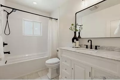  3017 Goldsmith St, San Diego, CA 92106 - Photo 37