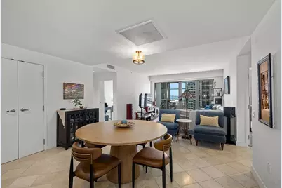  645 Front Street #1807, San Diego, CA 92101 - Photo 17