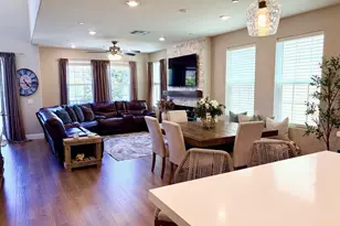21516 Harmony Village Dr, Escondido, CA 92029 - Photo 9