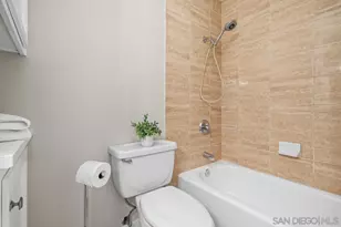 9933 Oakstone Ct, Santee, CA 92071 - Photo 21