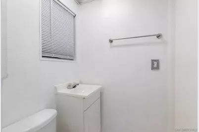  5359 Redwood St, San Diego, CA 92105 - Photo 19