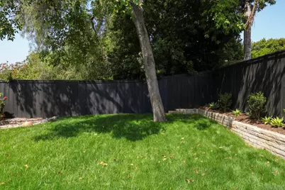  9948 Courtyard Dr, San Diego, CA 92131 - Photo 49
