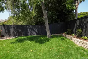 9948 Courtyard Dr, San Diego, CA 92131 - Photo 49