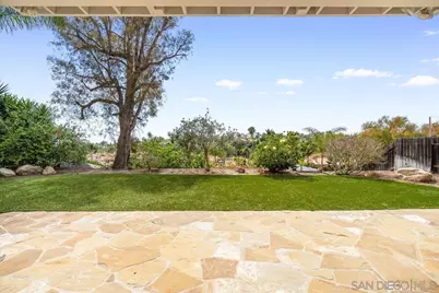  546 Calle Capistrano, San Marcos, CA 92069 - Photo 33