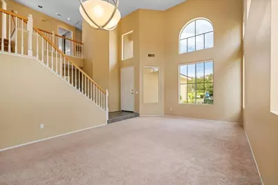 546 Calle Capistrano, San Marcos, CA 92069 - Photo 5