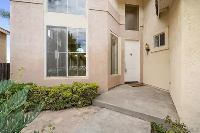  546 Calle Capistrano, San Marcos, CA 92069 - Photo 3