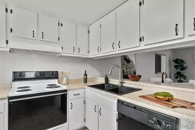  8761 Lake Murray #9, San Diego, CA 92119 - Photo 5