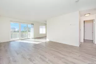 1855 Diamond St, San Diego, CA 92109 - Photo 3