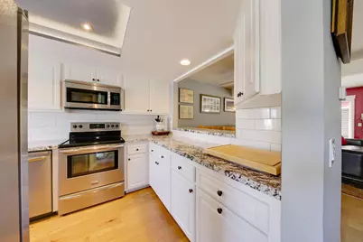  6854 Maple Leaf Dr, Carlsbad, CA 92011 - Photo 13