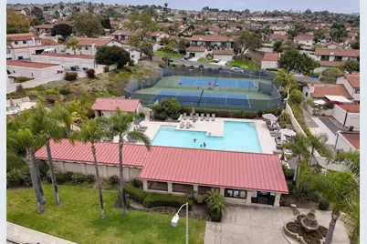  6854 Maple Leaf Dr, Carlsbad, CA 92011 - Photo 35