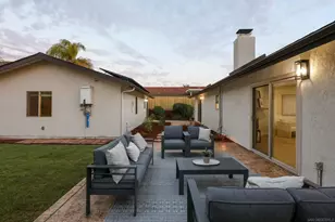 2403 Torrejon, Carlsbad, CA 92009 - Photo 5