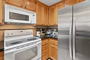 5875 Friars Rd, San Diego, CA 92110 - Photo 7