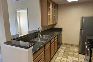 7130 Shoreline Dr, San Diego, CA 92122 - Photo 9
