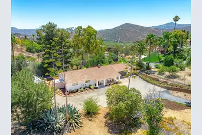  2650 Sunset Hills, Escondido, CA 92025 - Photo 3