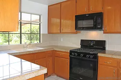  7628 Palmilla Dr #85, San Diego, CA 92122 - Photo 3