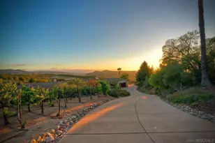 30388 Castlecrest, Valley Center, CA 92082 - Photo 7