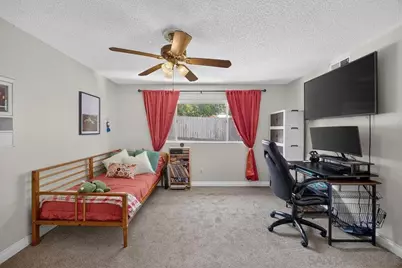  75 Third Ave #18, Chula Vista, CA 91910 - Photo 27
