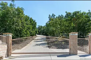 1629 Wild Acres, Vista, CA 92084 - Photo 3