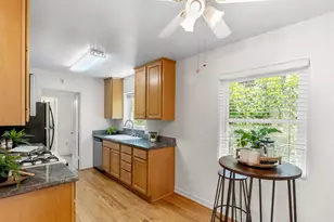 2136 Guy St, San Diego, CA 92103 - Photo 11