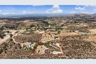  38748 Via Cantata, Temecula, CA 92592 - Photo 13