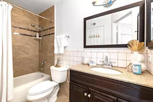 8811 Gilman Dr, La Jolla, CA 92037 - Photo 9