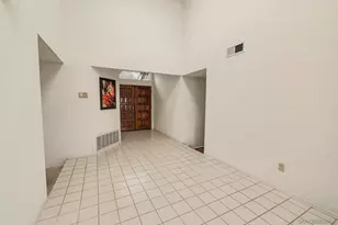 9264 Lethbridge, San Diego, CA 92129 - Photo 5