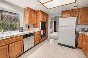 9264 Lethbridge, San Diego, CA 92129 - Photo 9