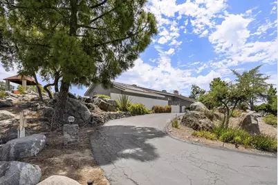  28455 Meadow Mesa, Escondido, CA 92026 - Photo 3