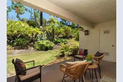  7301 Calle De Fuentes, Carlsbad, CA 92009 - Photo 5