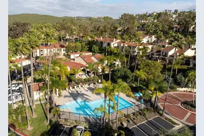  7301 Calle De Fuentes, Carlsbad, CA 92009 - Photo 33