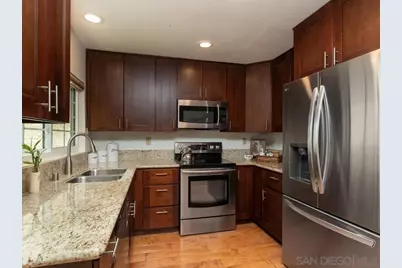  7301 Calle De Fuentes, Carlsbad, CA 92009 - Photo 11