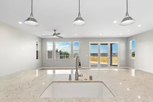 2954 Copley Ave, San Diego, CA 92116 - Photo 9