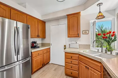  960 Concord Ct., Vista, CA 92081 - Photo 11