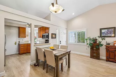  960 Concord Ct., Vista, CA 92081 - Photo 7
