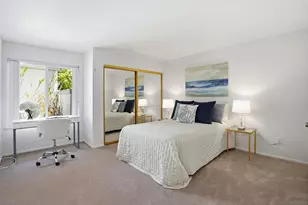 73 Kingston Ct, Coronado, CA 92118 - Photo 17